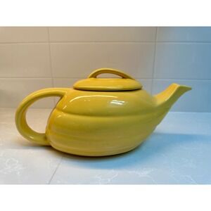 Vintage Art Deco Bauer Pottery Yellow Aladdin Lamp Teapot Ceramic Ribbed